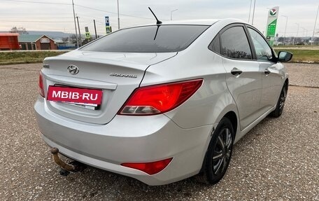 Hyundai Solaris II рестайлинг, 2015 год, 770 000 рублей, 8 фотография