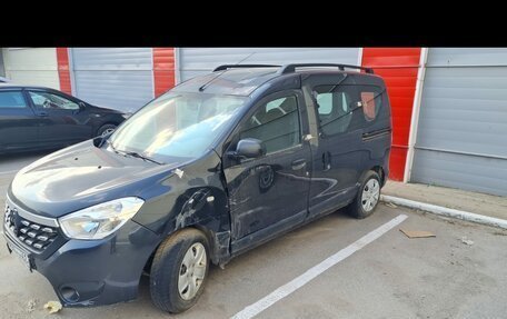 Renault Dokker, 2018 год, 300 000 рублей, 3 фотография