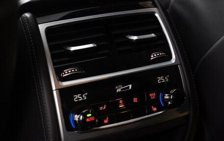 BMW 7 серия, 2021 год, 7 000 000 рублей, 19 фотография