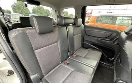 Toyota Sienta II, 2018 год, 975 000 рублей, 11 фотография