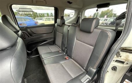 Toyota Sienta II, 2018 год, 975 000 рублей, 12 фотография