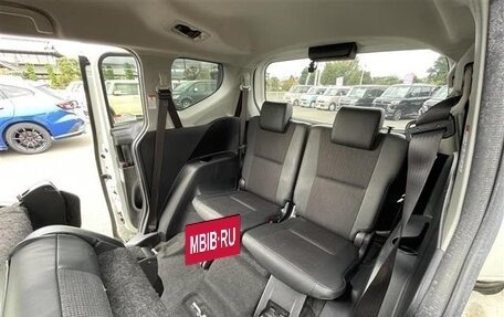 Toyota Sienta II, 2018 год, 975 000 рублей, 13 фотография