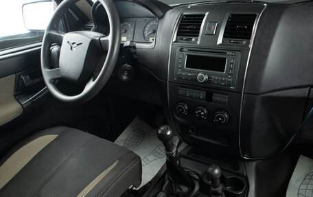 ЛуАЗ Patriot, 2012 год, 759 000 рублей, 9 фотография