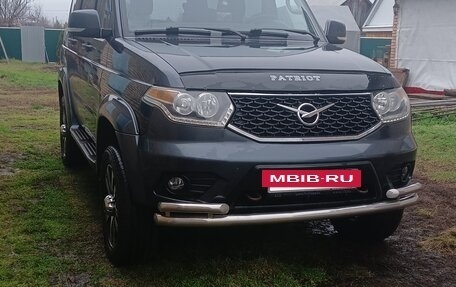 ЛуАЗ Patriot, 2016 год, 825 000 рублей, 2 фотография