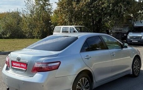 Toyota Camry, 2006 год, 1 100 000 рублей, 4 фотография