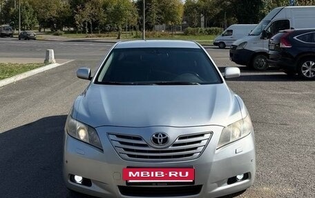 Toyota Camry, 2006 год, 1 100 000 рублей, 2 фотография