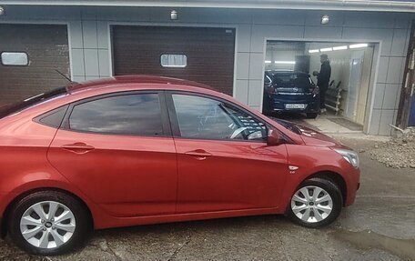 Hyundai Solaris II рестайлинг, 2016 год, 1 100 000 рублей, 7 фотография