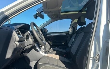 Volkswagen T-Roc I, 2021 год, 1 400 000 рублей, 9 фотография