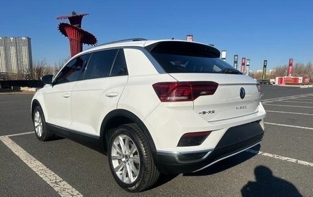 Volkswagen T-Roc I, 2021 год, 1 400 000 рублей, 4 фотография