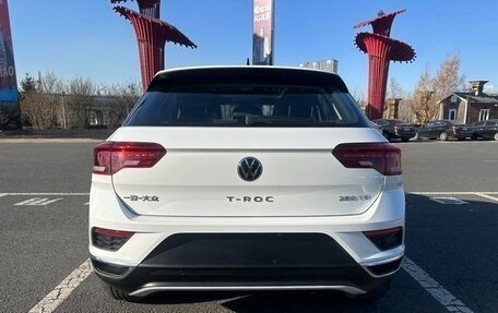 Volkswagen T-Roc I, 2021 год, 1 400 000 рублей, 6 фотография