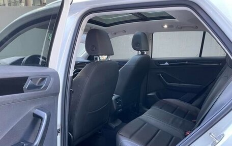 Volkswagen T-Roc I, 2021 год, 1 400 000 рублей, 8 фотография