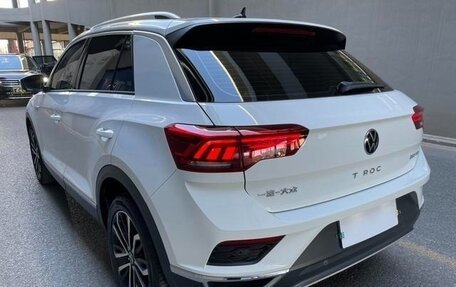 Volkswagen T-Roc I, 2021 год, 1 400 000 рублей, 6 фотография