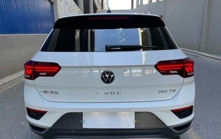 Volkswagen T-Roc I, 2021 год, 1 400 000 рублей, 5 фотография