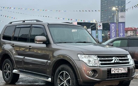 Mitsubishi Pajero IV, 2012 год, 1 995 000 рублей, 1 фотография