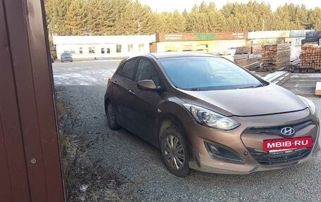 Hyundai i30 II рестайлинг, 2014 год, 720 000 рублей, 2 фотография