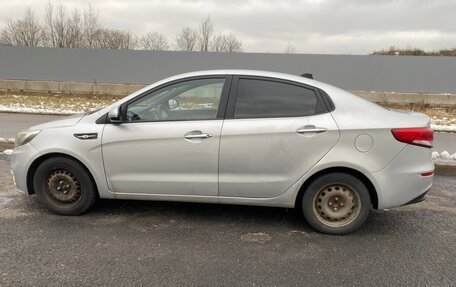 KIA Rio III рестайлинг, 2017 год, 550 000 рублей, 4 фотография