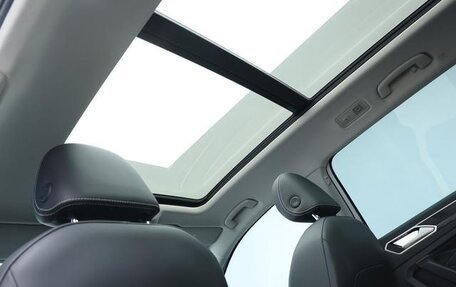 Volkswagen Tiguan II, 2022 год, 1 980 100 рублей, 14 фотография