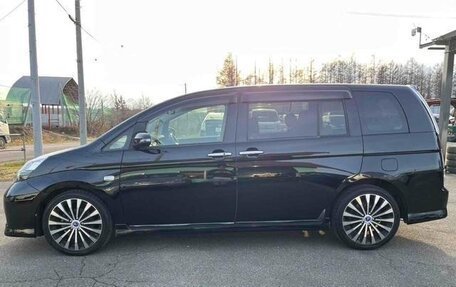 Toyota ISis I, 2017 год, 1 045 000 рублей, 6 фотография