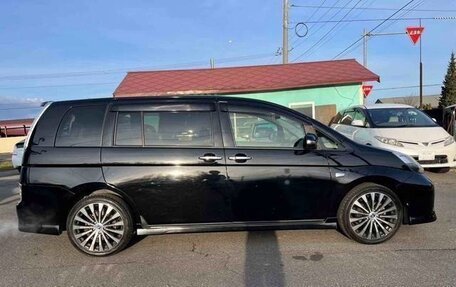 Toyota ISis I, 2017 год, 1 045 000 рублей, 10 фотография