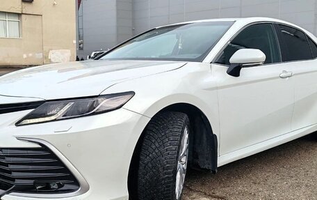 Toyota Camry, 2021 год, 3 100 000 рублей, 5 фотография