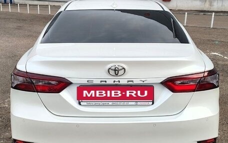 Toyota Camry, 2021 год, 3 100 000 рублей, 8 фотография