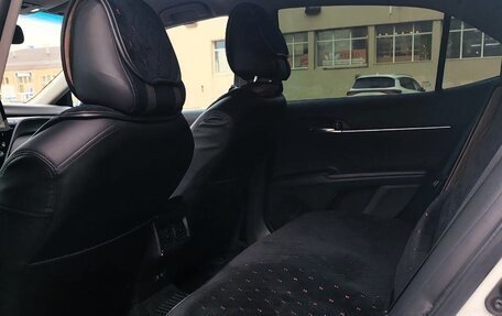 Toyota Camry, 2021 год, 3 100 000 рублей, 13 фотография