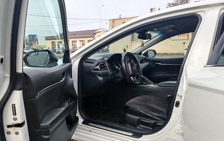 Toyota Camry, 2021 год, 3 100 000 рублей, 11 фотография