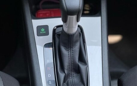 Honda Fit, 2021 год, 1 000 000 рублей, 17 фотография