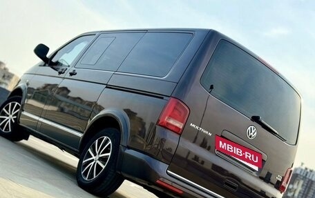 Volkswagen Multivan T5, 2012 год, 2 699 900 рублей, 10 фотография