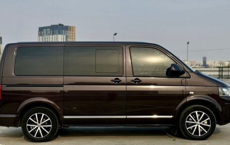 Volkswagen Multivan T5, 2012 год, 2 699 900 рублей, 14 фотография