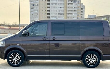 Volkswagen Multivan T5, 2012 год, 2 699 900 рублей, 15 фотография