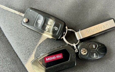 Volkswagen Multivan T5, 2012 год, 2 699 900 рублей, 38 фотография