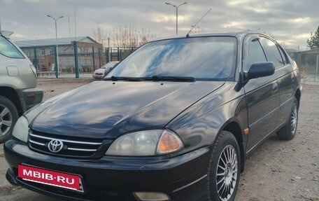Toyota Avensis III рестайлинг, 2002 год, 480 000 рублей, 2 фотография