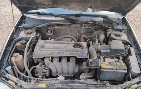 Toyota Avensis III рестайлинг, 2002 год, 480 000 рублей, 19 фотография