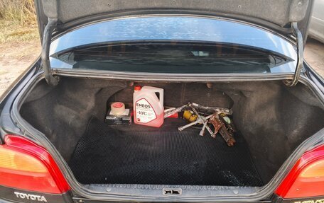 Toyota Avensis III рестайлинг, 2002 год, 480 000 рублей, 18 фотография