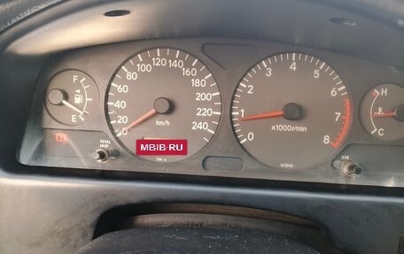 Toyota Avensis III рестайлинг, 2002 год, 480 000 рублей, 25 фотография