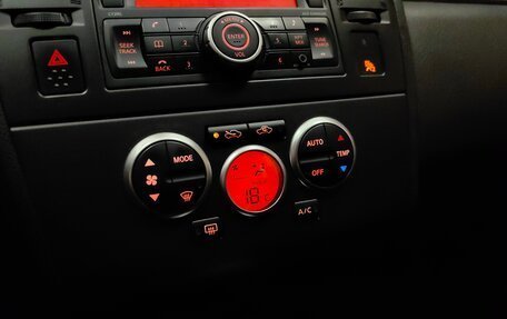 Nissan Tiida, 2011 год, 915 000 рублей, 15 фотография