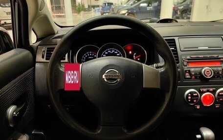 Nissan Tiida, 2011 год, 915 000 рублей, 11 фотография