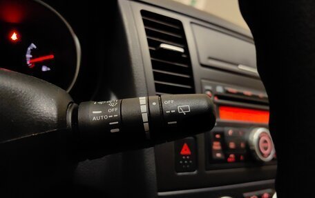 Nissan Tiida, 2011 год, 915 000 рублей, 20 фотография