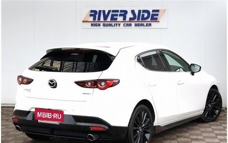 Mazda 3, 2021 год, 1 300 000 рублей, 4 фотография