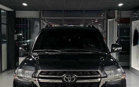 Toyota Land Cruiser 200, 2020 год, 8 400 000 рублей, 3 фотография