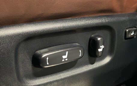 Toyota Land Cruiser 200, 2020 год, 8 400 000 рублей, 19 фотография