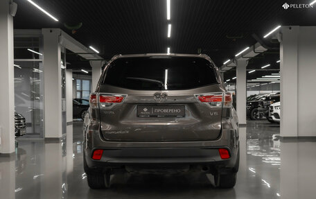 Toyota Highlander III, 2014 год, 2 050 000 рублей, 6 фотография
