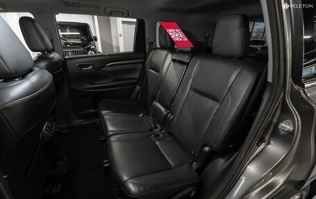 Toyota Highlander III, 2014 год, 2 050 000 рублей, 12 фотография