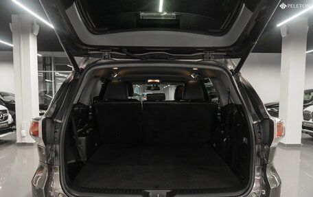 Toyota Highlander III, 2014 год, 2 050 000 рублей, 26 фотография