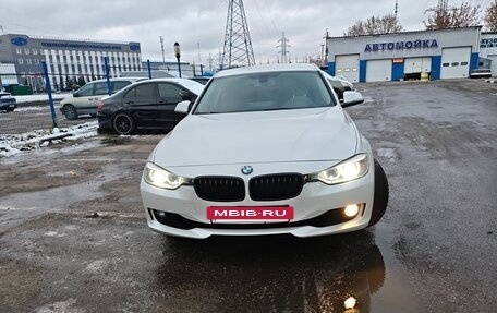 BMW 3 серия, 2014 год, 1 870 000 рублей, 3 фотография