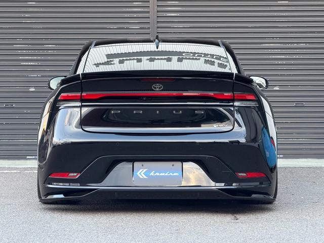 Toyota Prius IV XW50, 2022 год, 2 247 792 рублей, 4 фотография