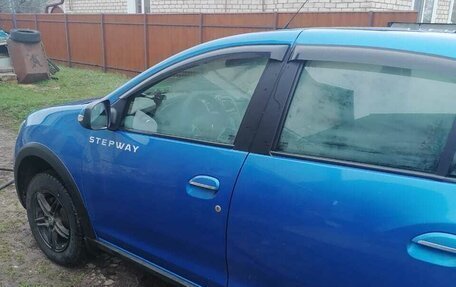 Renault Logan II, 2020 год, 790 000 рублей, 1 фотография