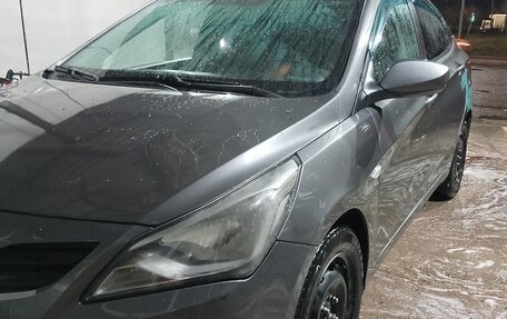 Hyundai Solaris II рестайлинг, 2014 год, 500 000 рублей, 11 фотография