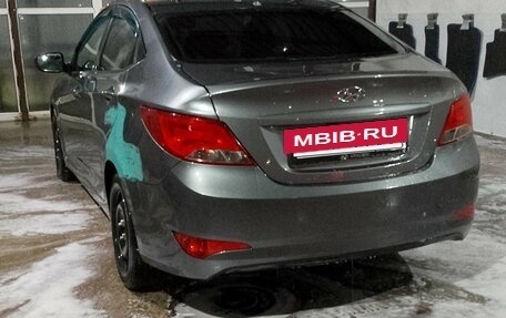 Hyundai Solaris II рестайлинг, 2014 год, 500 000 рублей, 12 фотография